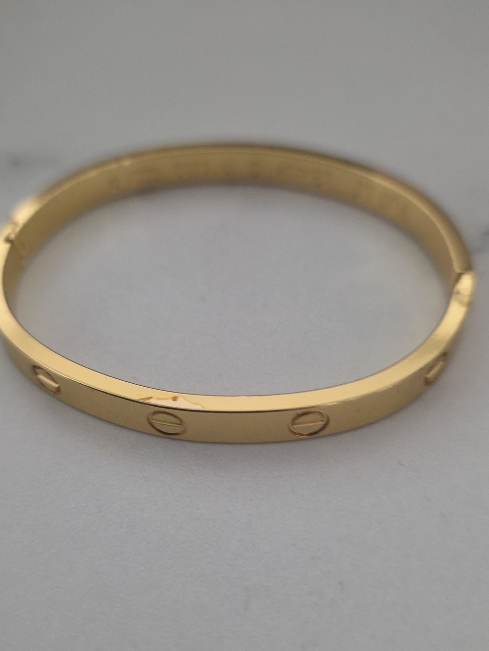 Classic Gold Screw-Detail Bangle Bracelet